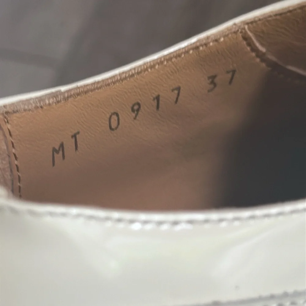 Christian Dior leather cream Oxford shoes size 37